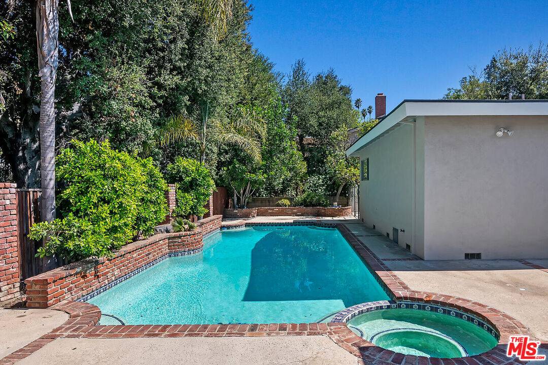 Studio City, CA 91604,11555 Duque Dr