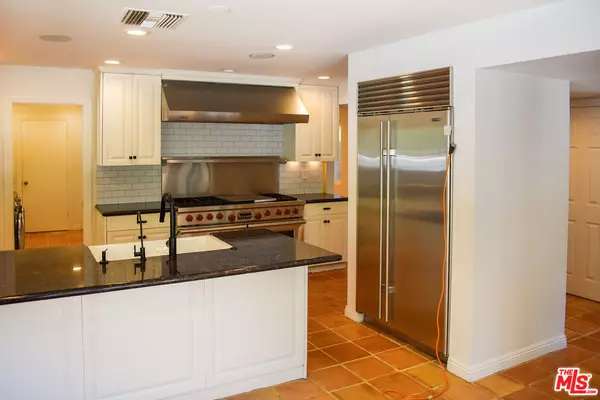 Malibu, CA 90265,5940 Paseo Canyon DR