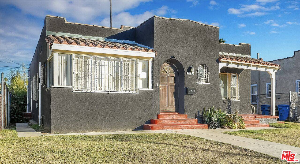 Los Angeles, CA 90043,4422 3rd Ave