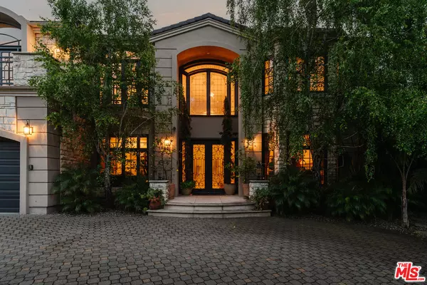 Santa Monica, CA 90402,1202 San Vicente Blvd