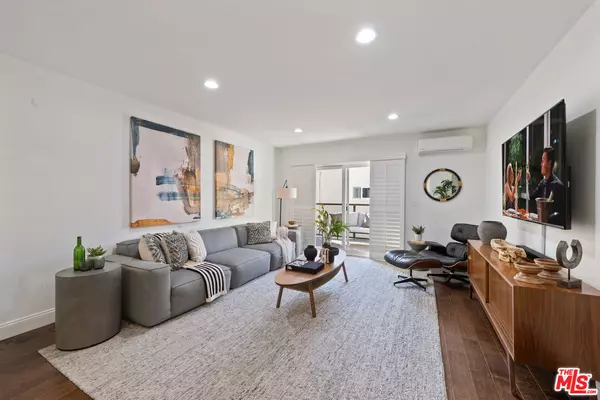 9005 Cynthia St #217, West Hollywood, CA 90069
