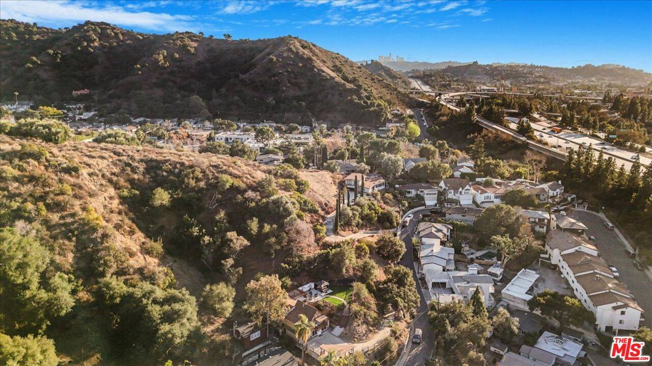 Glendale, CA 91206,2070 Lilac Ln