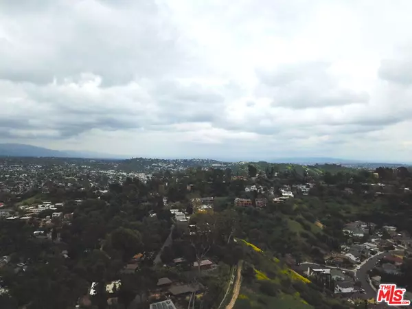 Pasadena, CA 91105,1457 Cheviotdale Dr