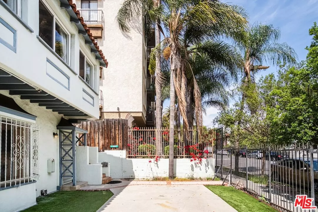 Hollywood, CA 90028,1819 Grace Ave #1819