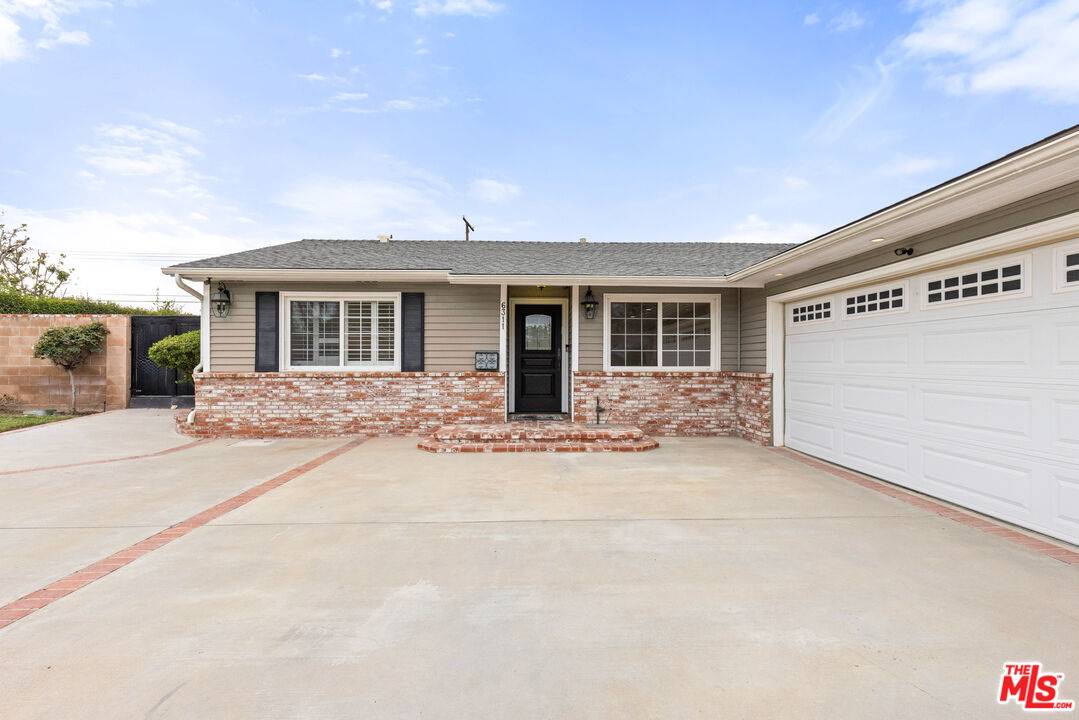 Woodland Hills, CA 91367,6311 Berquist Ave