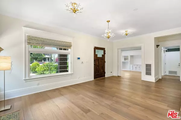 Los Angeles, CA 90006,1810 Westmoreland Blvd