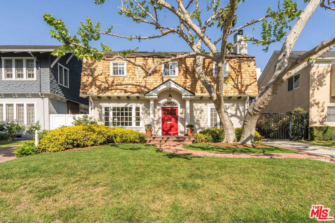 538 S Van Ness Ave, Los Angeles, CA 90020