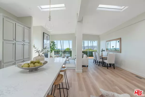 Malibu, CA 90265,29500 Heathercliff Rd #64