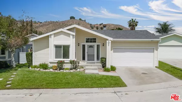 20071 Edgewater Dr, Canyon Country, CA 91351