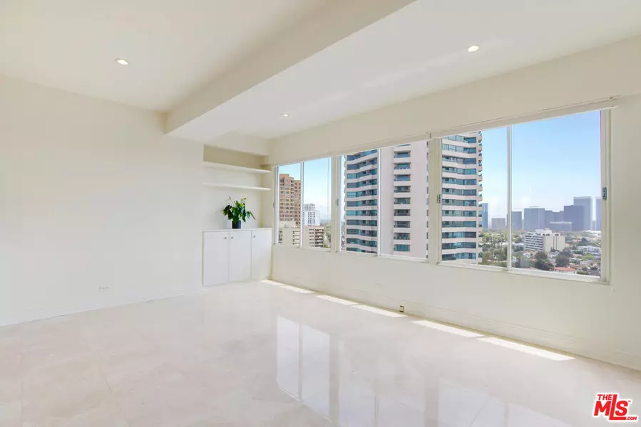 10501 Wilshire Blvd #1906, Los Angeles, CA 90024