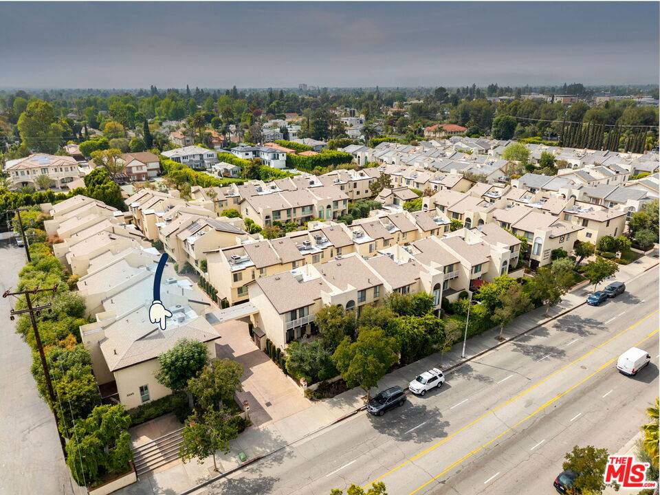 5245 Coldwater Canyon Ave #J, Sherman Oaks, CA 91401