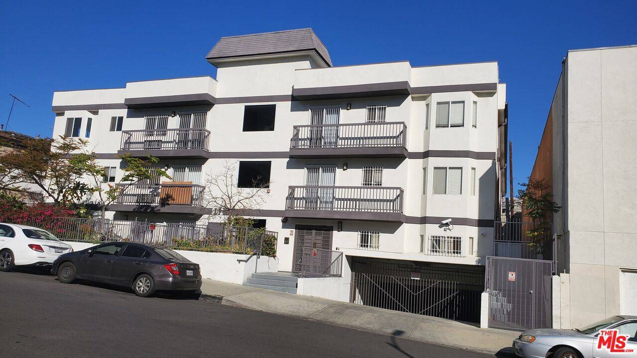 982 S New Hampshire Ave #101, Los Angeles, CA 90006