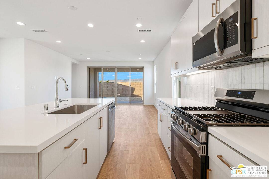 Palm Desert, CA 92111,74246 Storke Dr