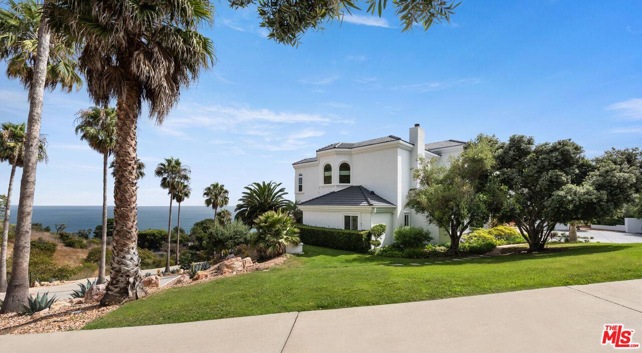 32537 Pacific Coast Hwy,  Malibu,  CA 90265