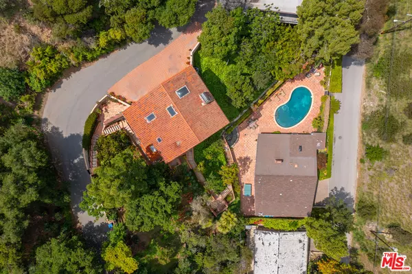 Beverly Hills, CA 90210,10160 Cielo Dr