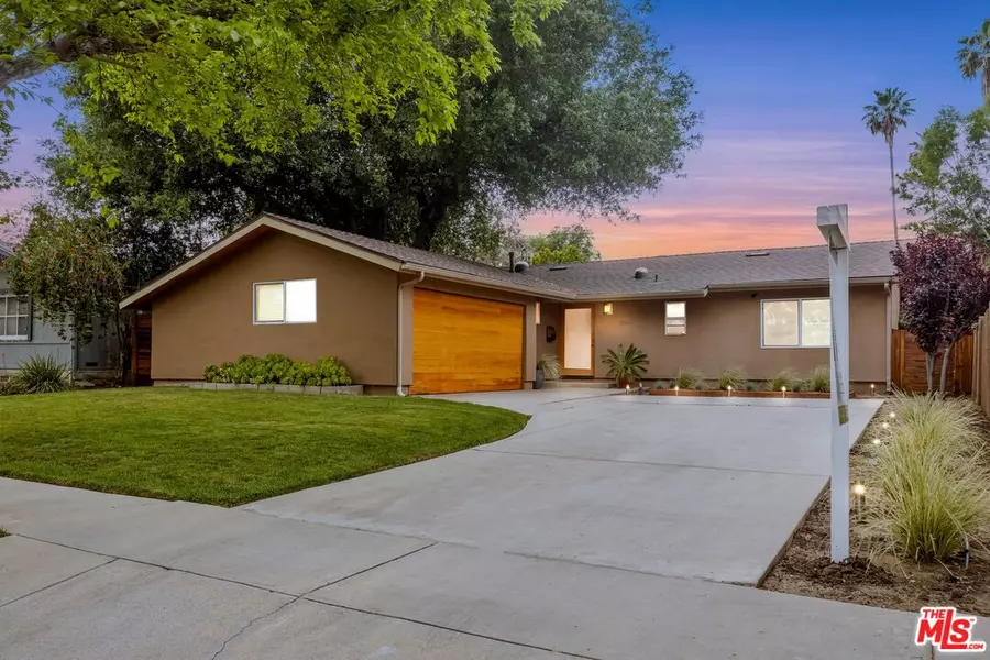 6567 Debs Ave, West Hills, CA 91307