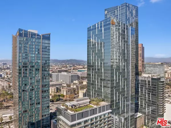Los Angeles, CA 90017,877 Francisco St #2101