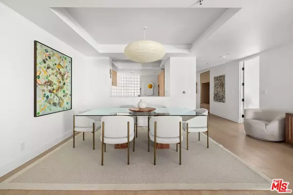 2122 Century Park Ln #109, Los Angeles, CA 90067