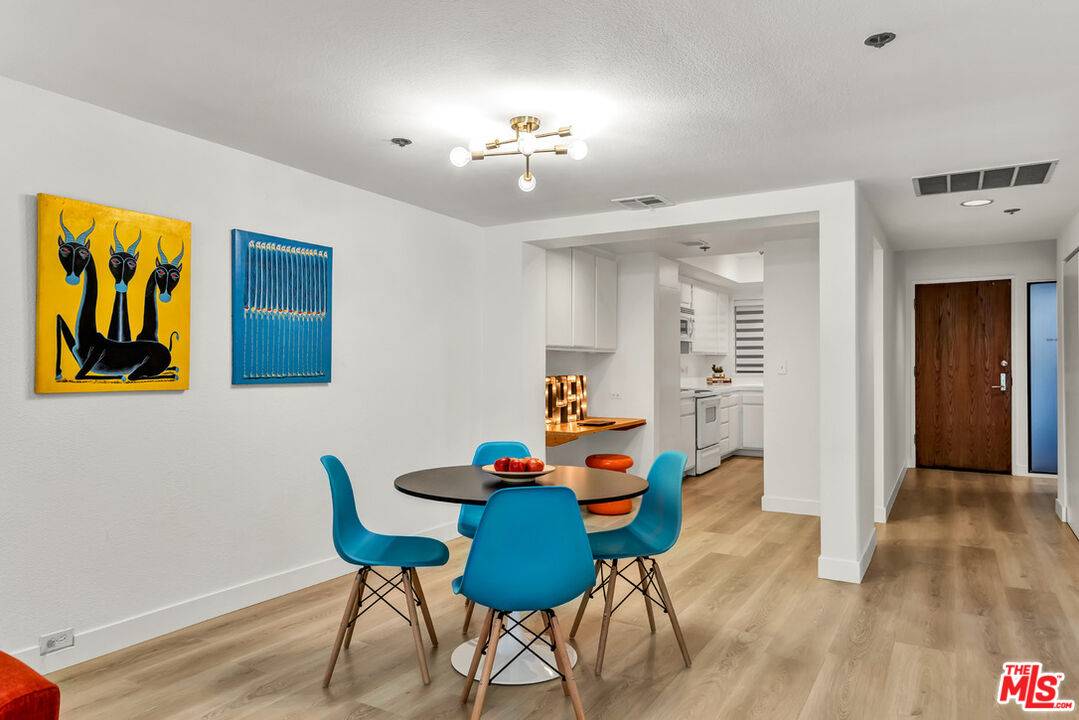 Santa Monica, CA 90405,2960 Neilson Way #105