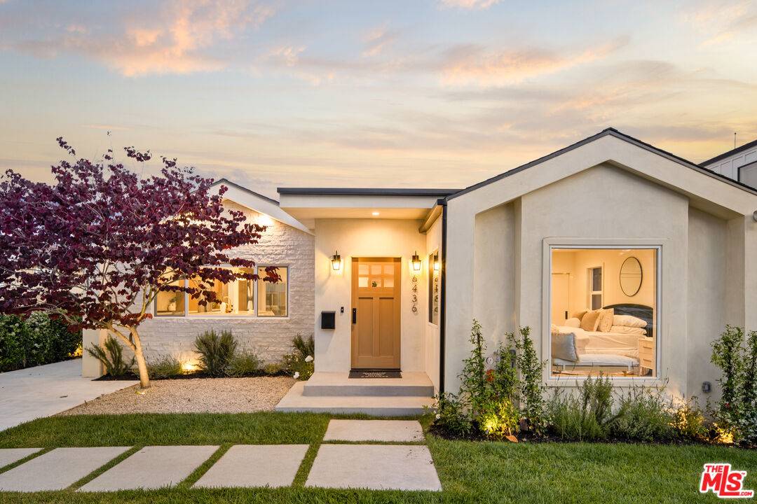 6436 W 80th Pl, Los Angeles, CA 90045