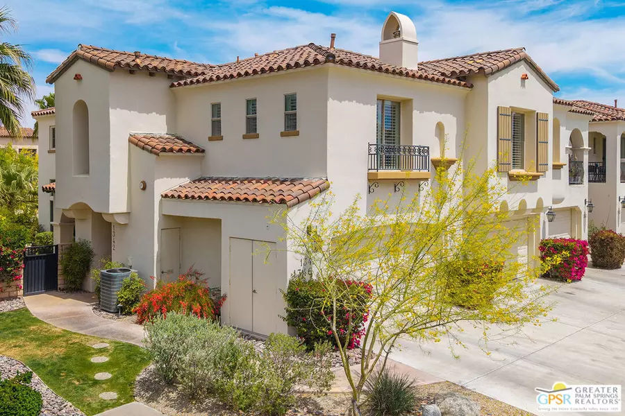 1342 Yermo Dr, Palm Springs, CA 92262