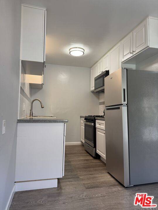 Los Angeles, CA 90006,1411 S Bonnie Brae St #102