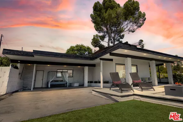 9924 Beverly Grove Dr, Beverly Hills, CA 90210