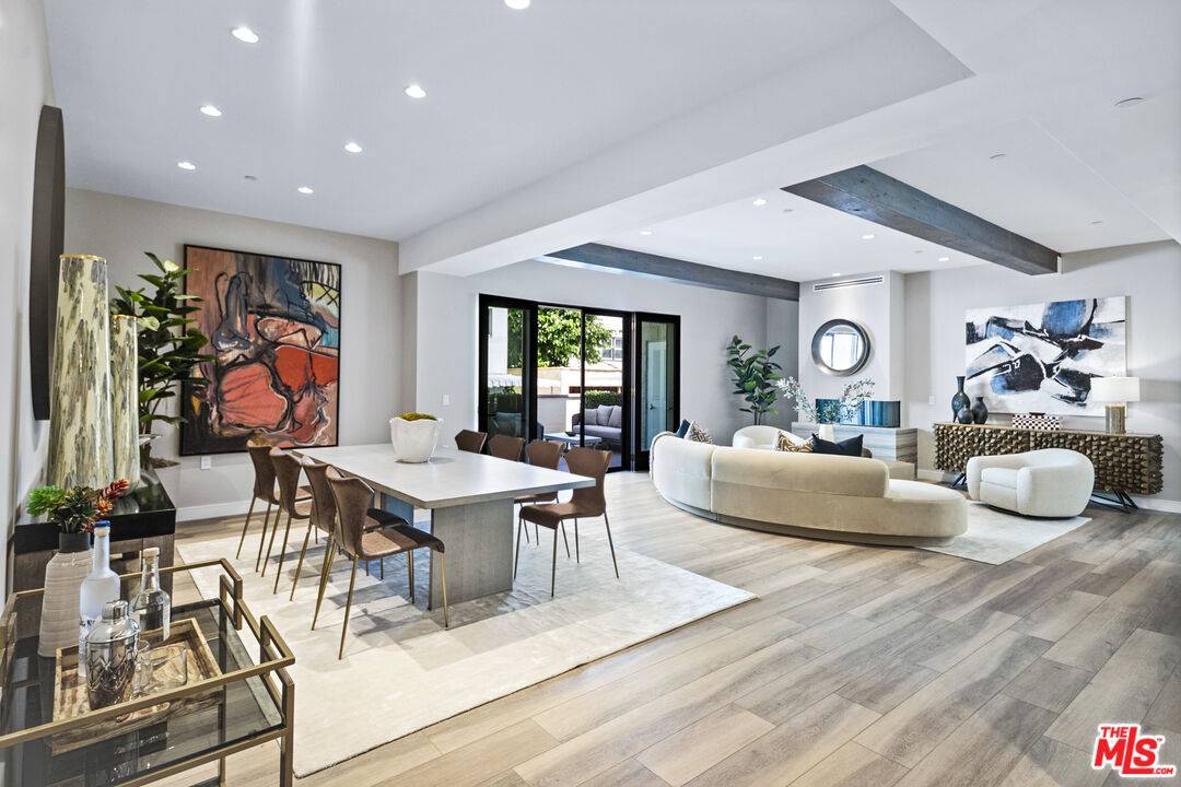 160 N La Peer Dr #103, Beverly Hills, CA 90211