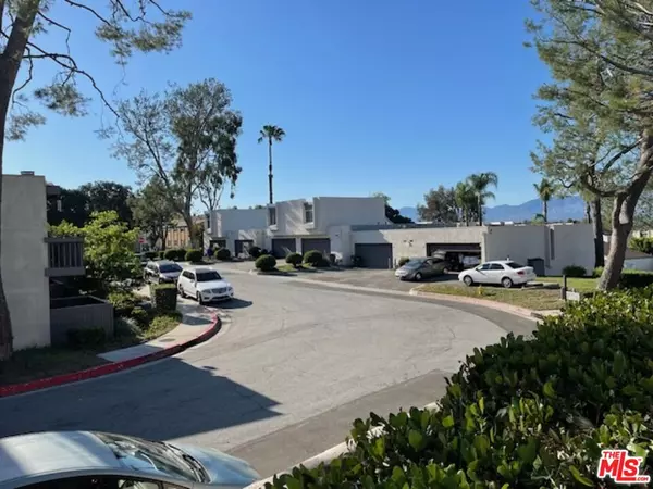 Montebello, CA 90640,1728 Mountain Terrace Ln