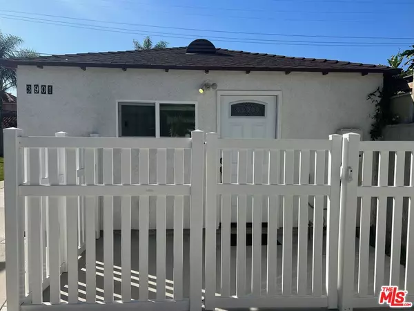 Los Angeles, CA 90008,3901 S Orange Dr