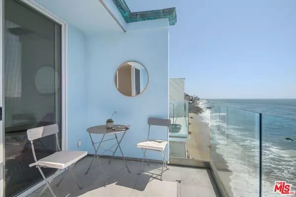Malibu, CA 90265,20610 Pacific Coast Hwy
