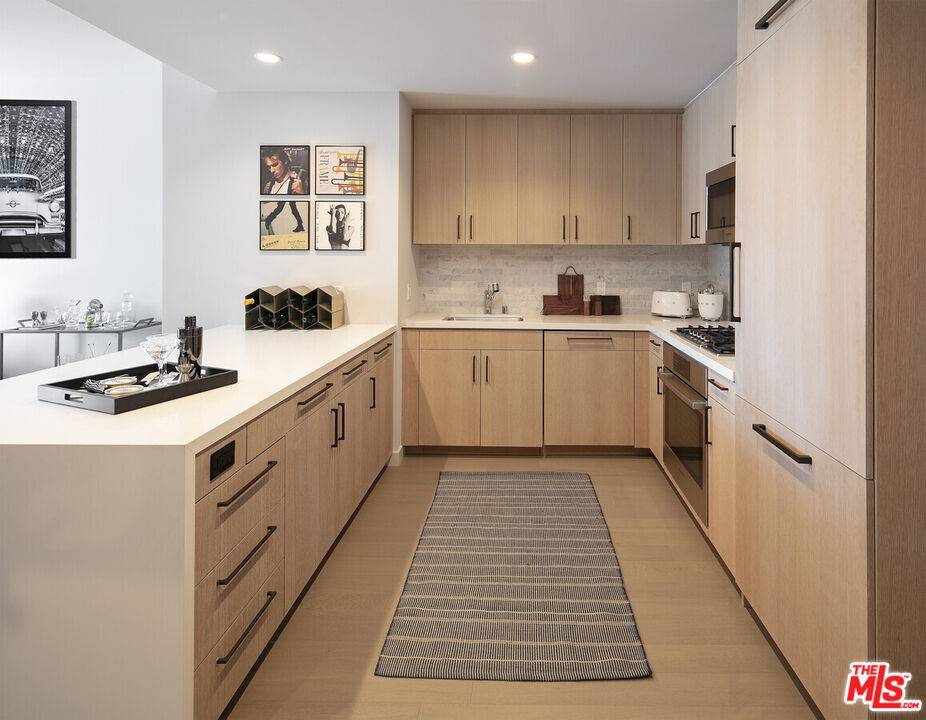 1755 Argyle Ave #1206, Los Angeles, CA 90028