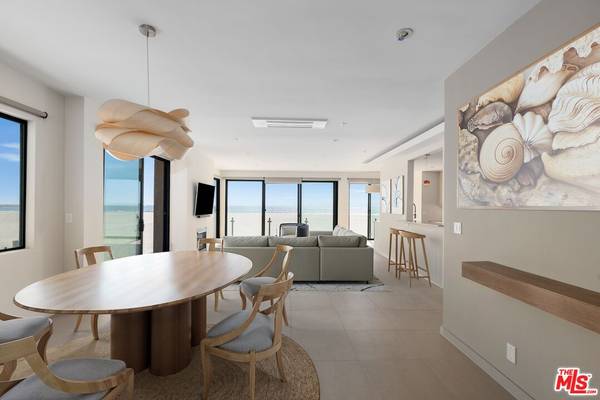 1 Northstar St #101, Marina Del Rey, CA 90292