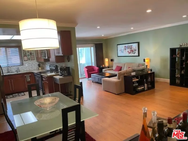 1734 N Fuller Ave #306, Los Angeles, CA 90046