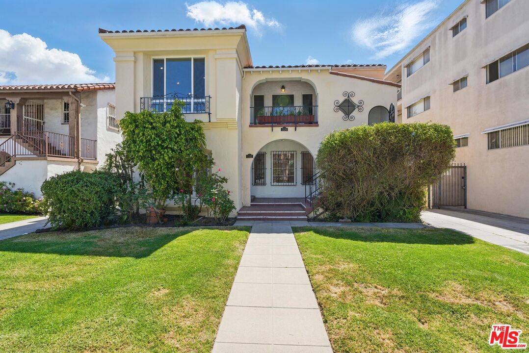 Los Angeles, CA 90035,1134 S Wooster St