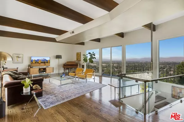 Studio City, CA 91604,3601 Berry Dr