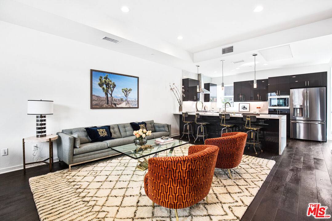 8412 Blackburn Ave, Los Angeles, CA 90048
