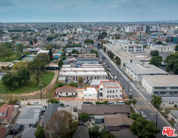 Los Angeles, CA 90044,8715 Regina Ct