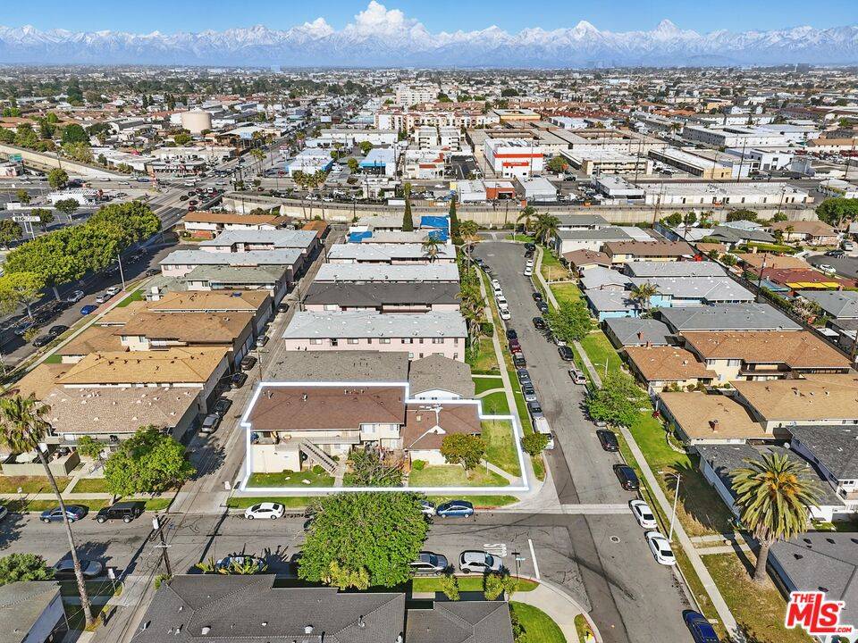 Gardena, CA 90249,2904 W 141st Pl