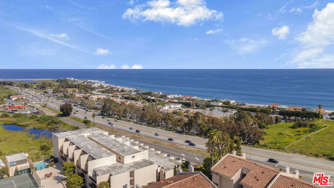 Malibu, CA 90265,23910 De Ville Way #D