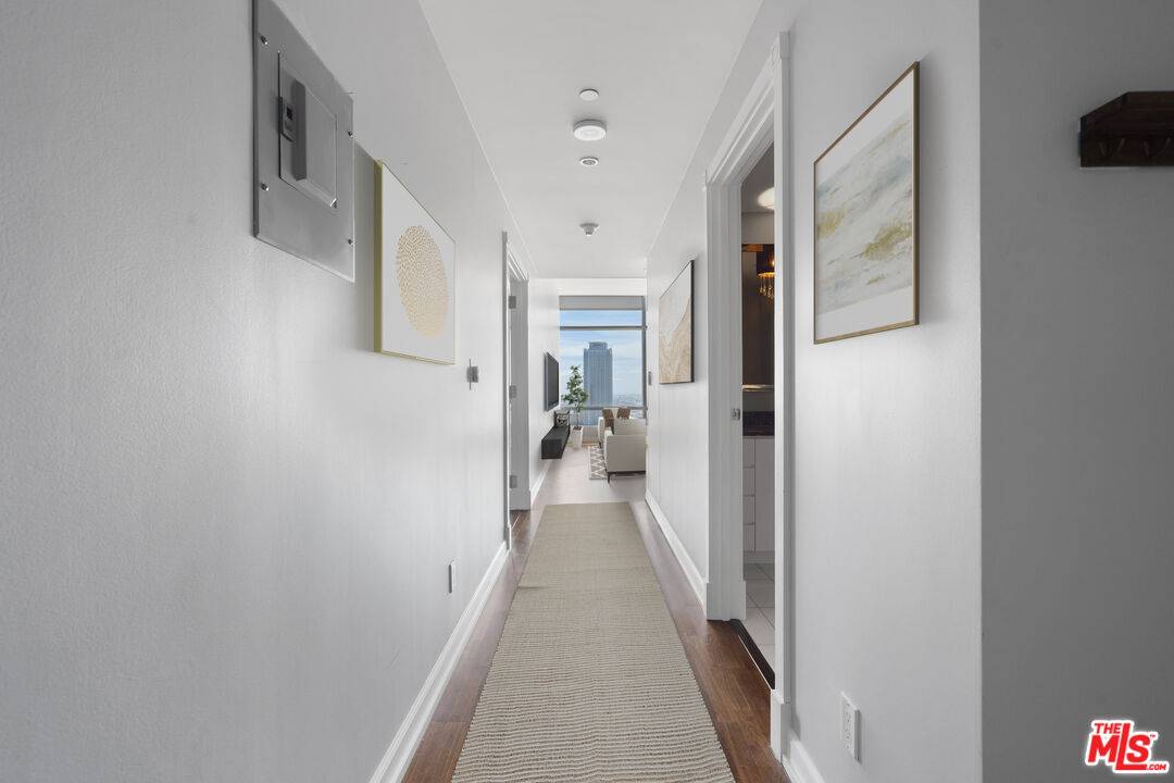 900 W Olympic Blvd #31C, Los Angeles, CA 90015