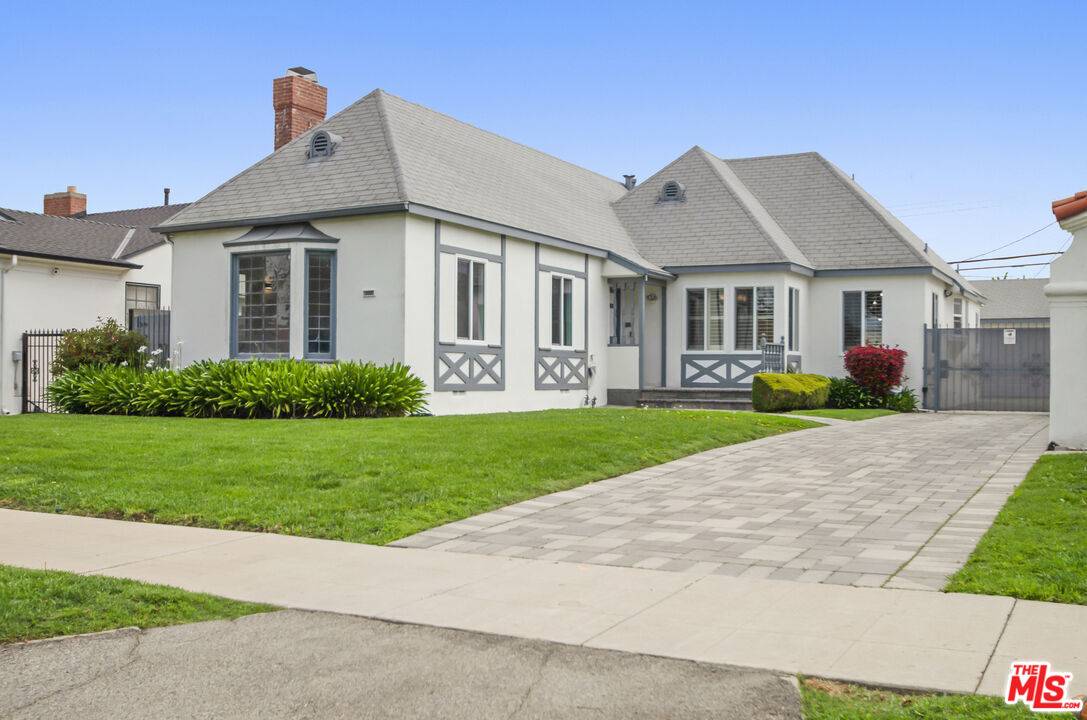 3960 Westside Ave, Los Angeles, CA 90008