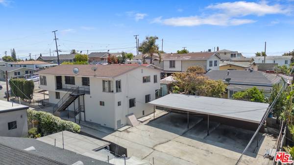 945 N Ditman Ave, Los Angeles, CA 90063