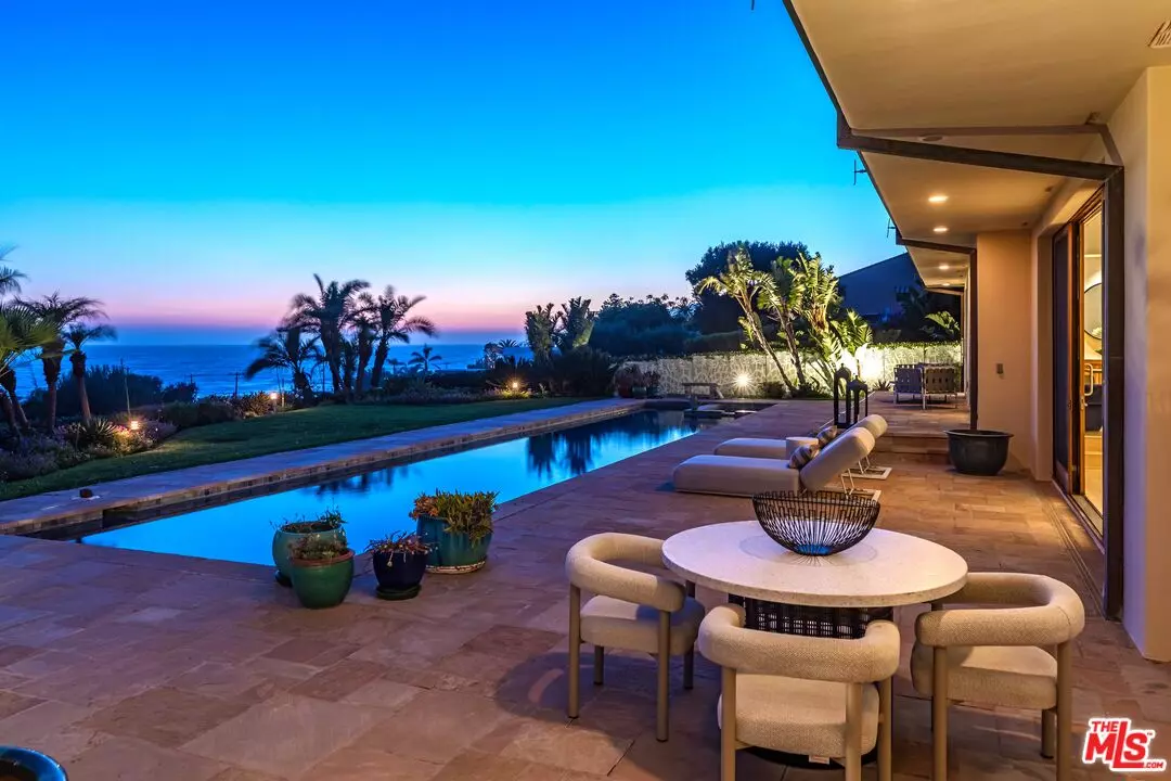 Malibu, CA 90265,6417 Merritt Dr