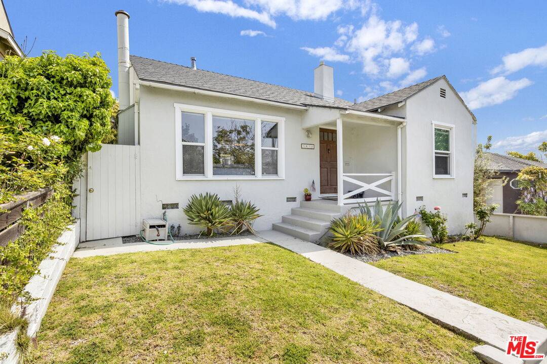 3456 Beethoven St, Los Angeles, CA 90066