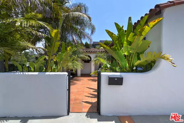 Toluca Lake, CA 91602,10344 Woodbridge St