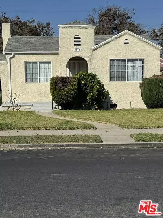 Los Angeles, CA 90047,2037 W 65th St