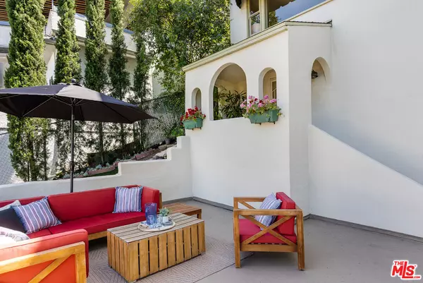 Glendale, CA 91205,1355 Columbia Dr