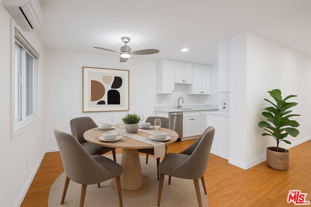 918 17th St #2, Santa Monica, CA 90403