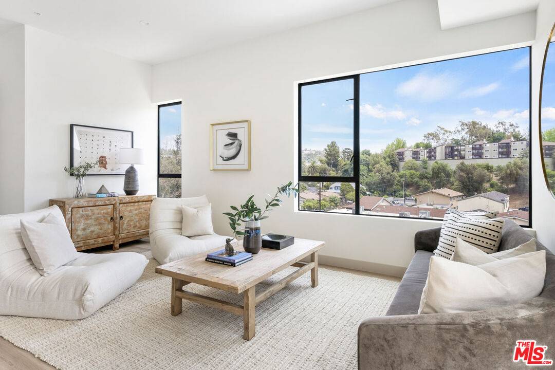 172 S Avenue 58, Los Angeles, CA 90042